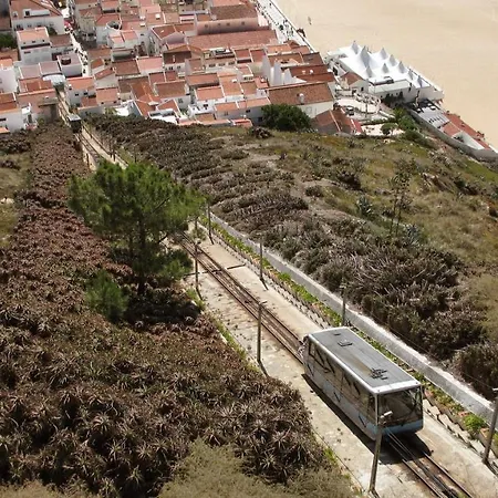 Apt Nazare Проживание в семье Назаре